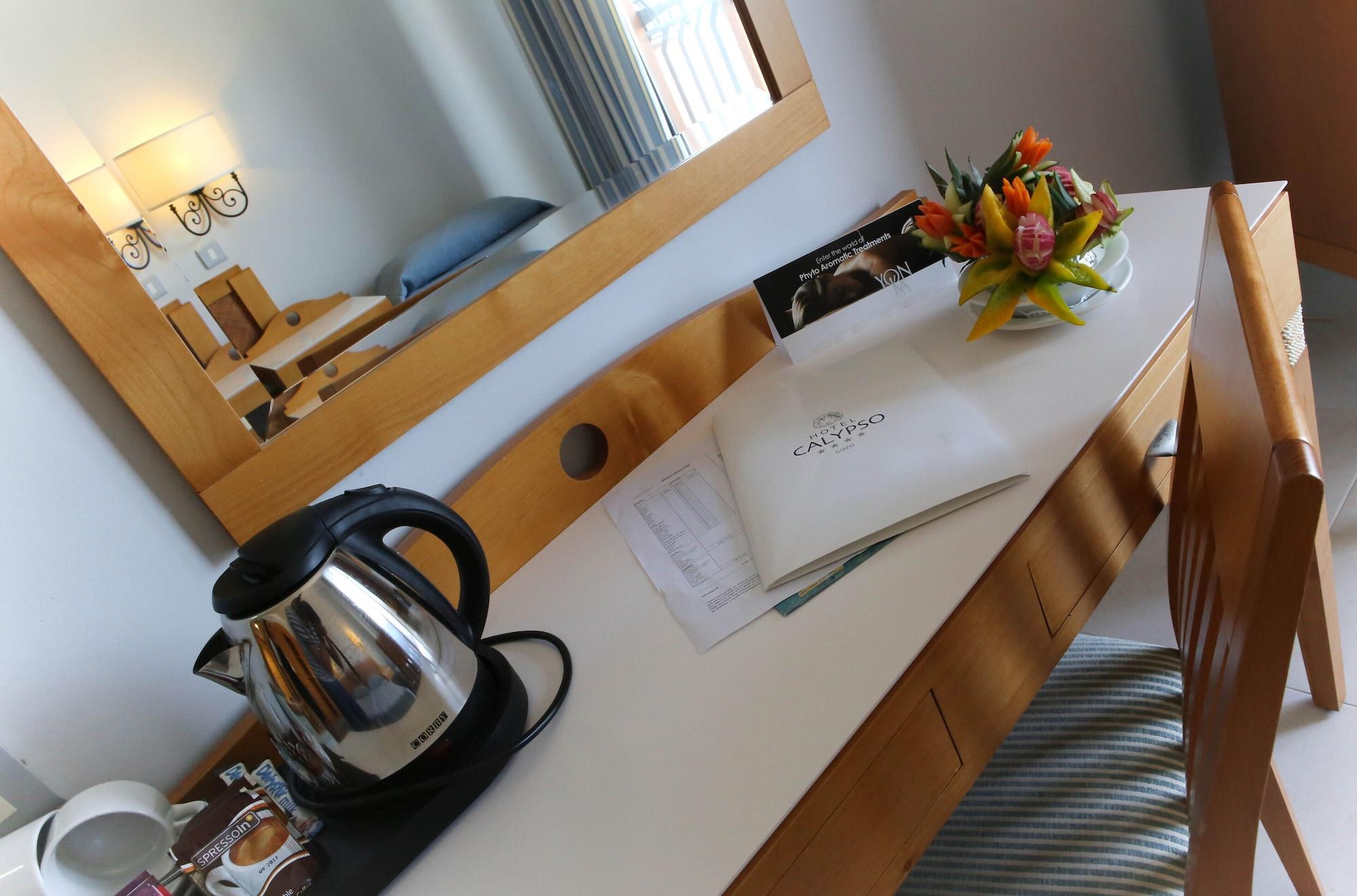 Hotel Calypso Marsalforn Luaran gambar