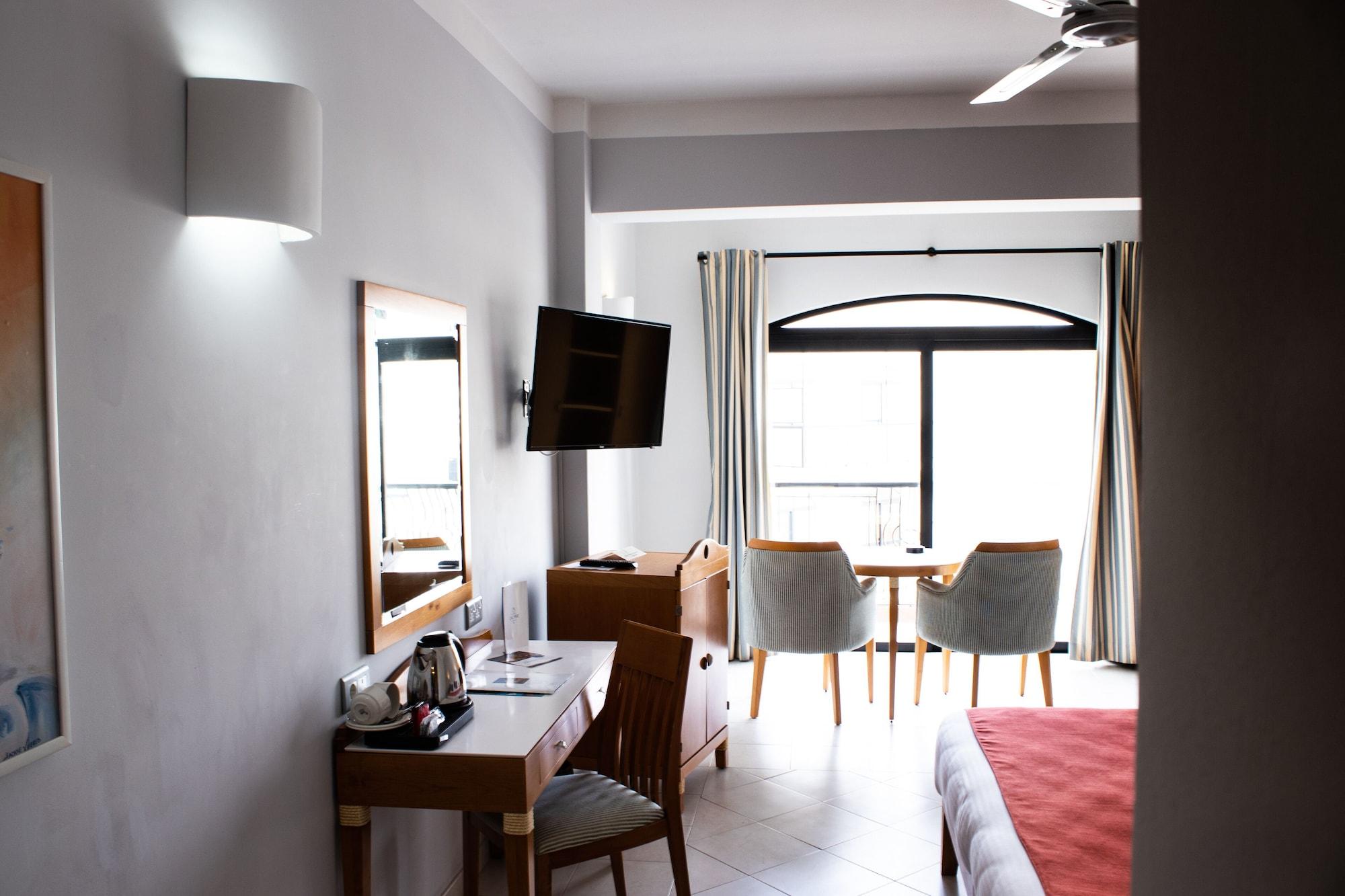 Hotel Calypso Marsalforn Luaran gambar