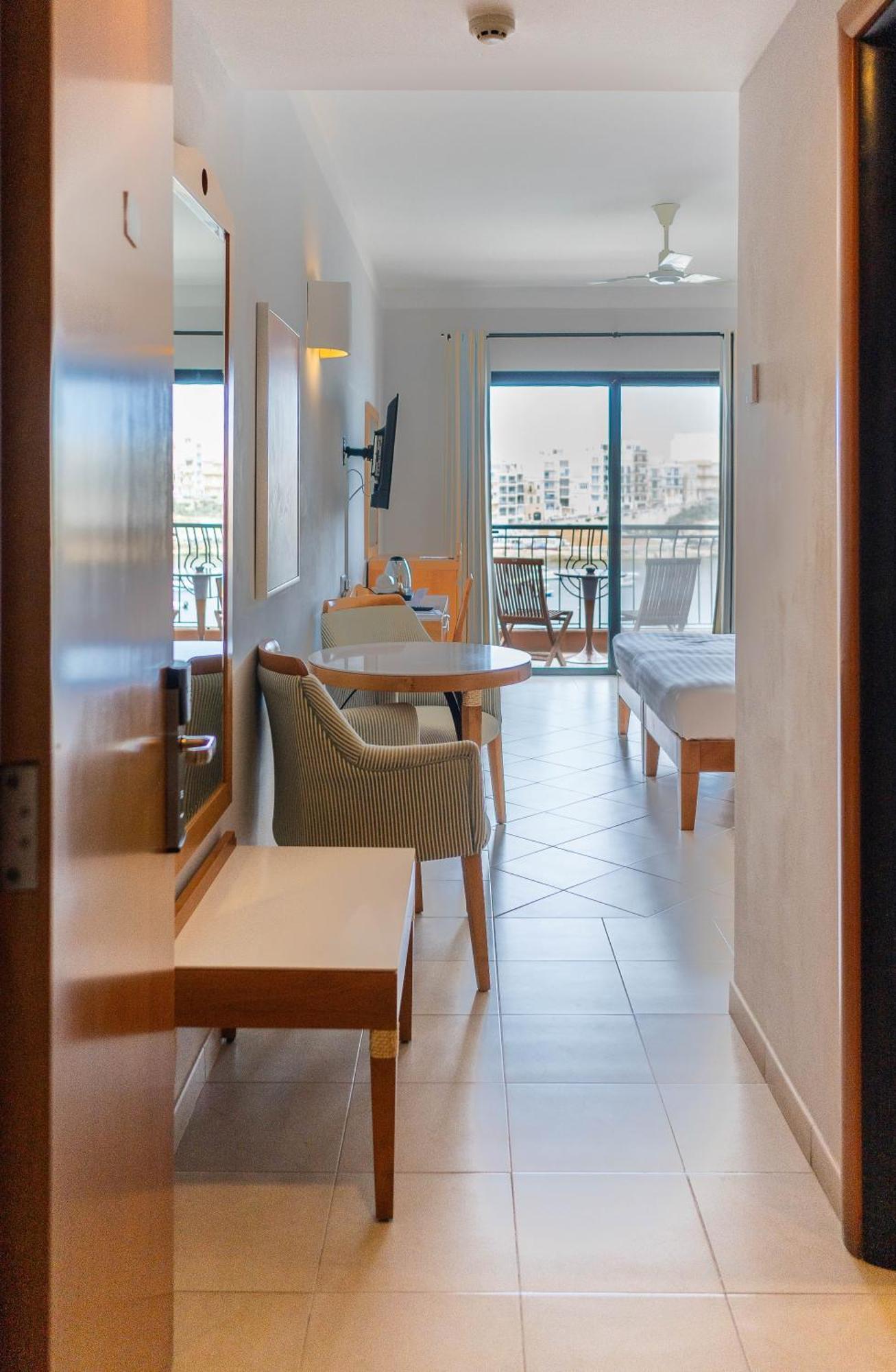 Hotel Calypso Marsalforn Luaran gambar